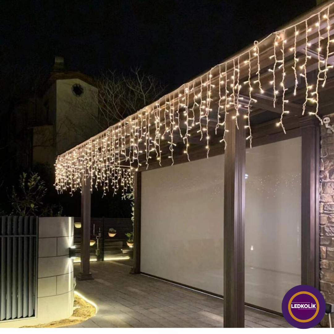 2X1,5 METRE 240 LEDLİ FLAŞLI SAÇAK KARMA YILBAŞI SÜSÜ